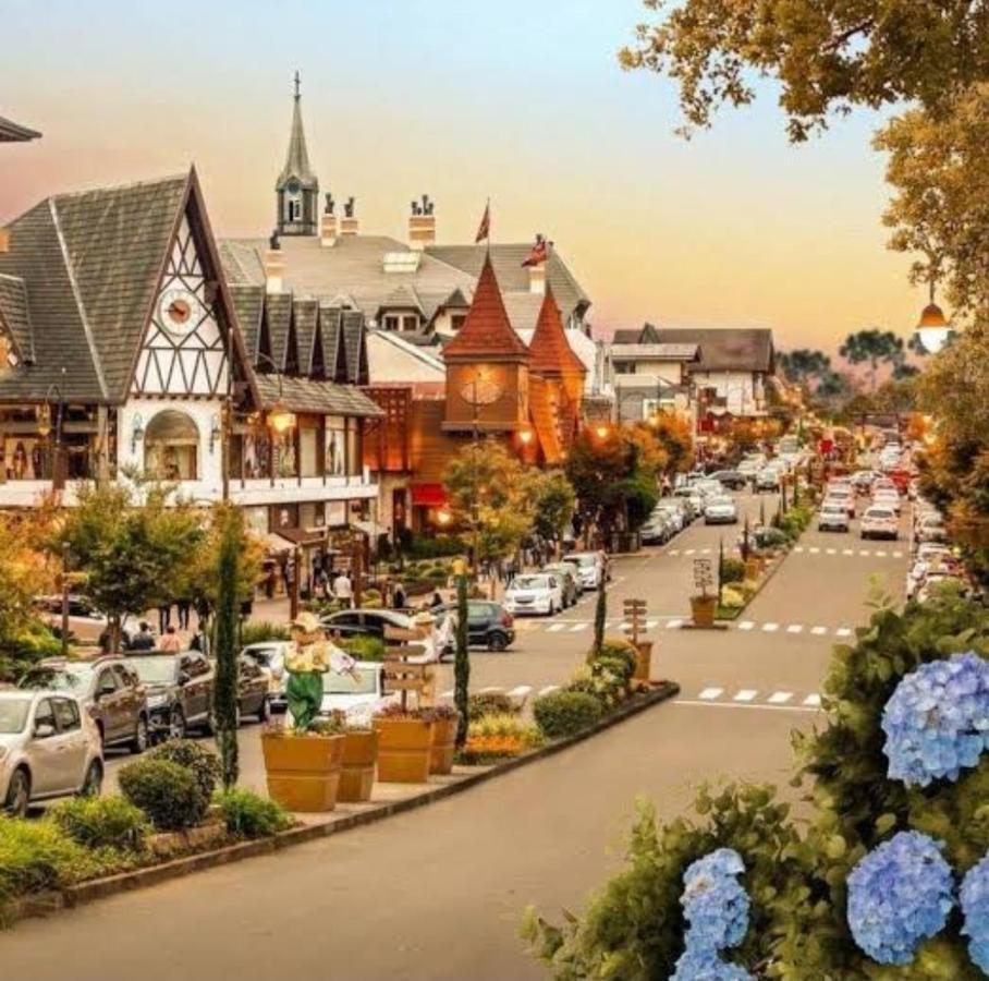 Chales Alpes Do Vale- Gramado Ngoại thất bức ảnh